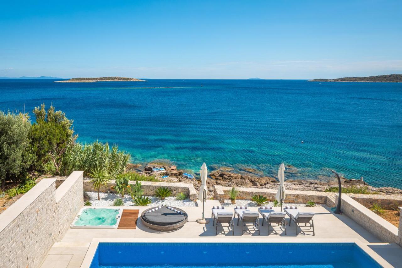 Villa Carisma Island Vis Exteriör bild